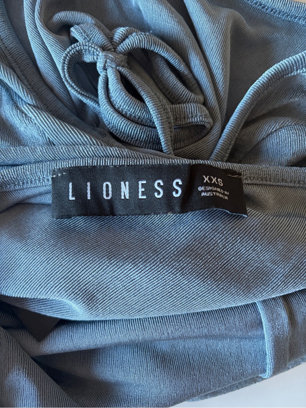 Lioness revolve fitted mini dress open back long sleeve shimmery blue gray xxs - Picture 7 of 9